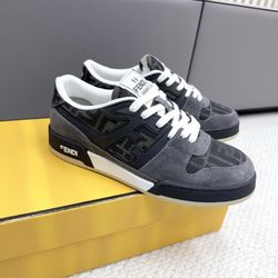 Fendi Men’s Sneaker With Box New 