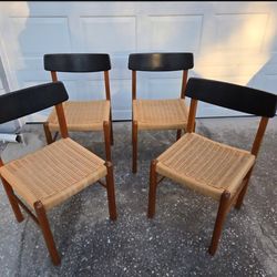 Dark Tone Woven Side Chair / With Retangular Table