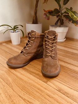 Women’s Kodiak Combat boots Size 5