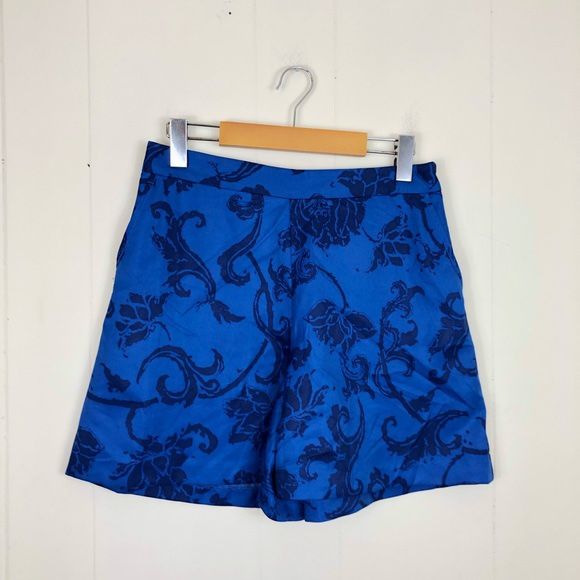 Banana Republic Floral Satin Dress Shorts Sz 2