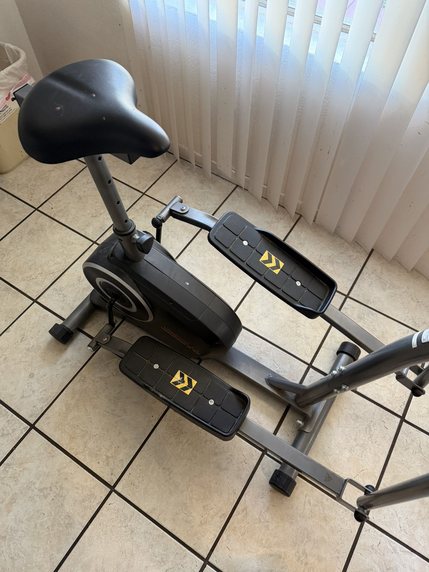 Elliptical Exercises Machine
