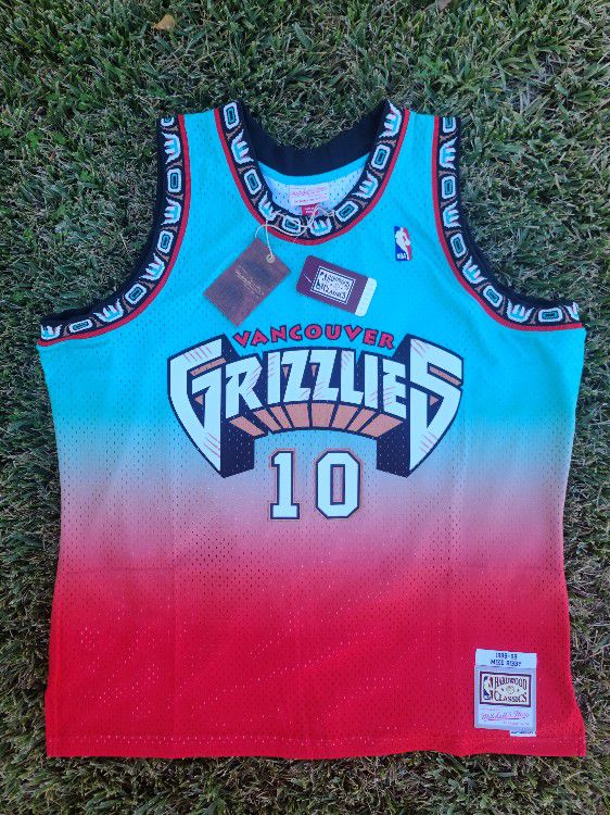 Mike Bibby Grizzlies Jersey for Sale in Phoenix, AZ - OfferUp