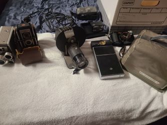 Vintage camera set