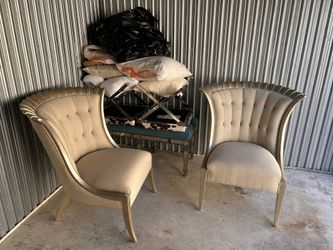 Caracole Accent Chairs