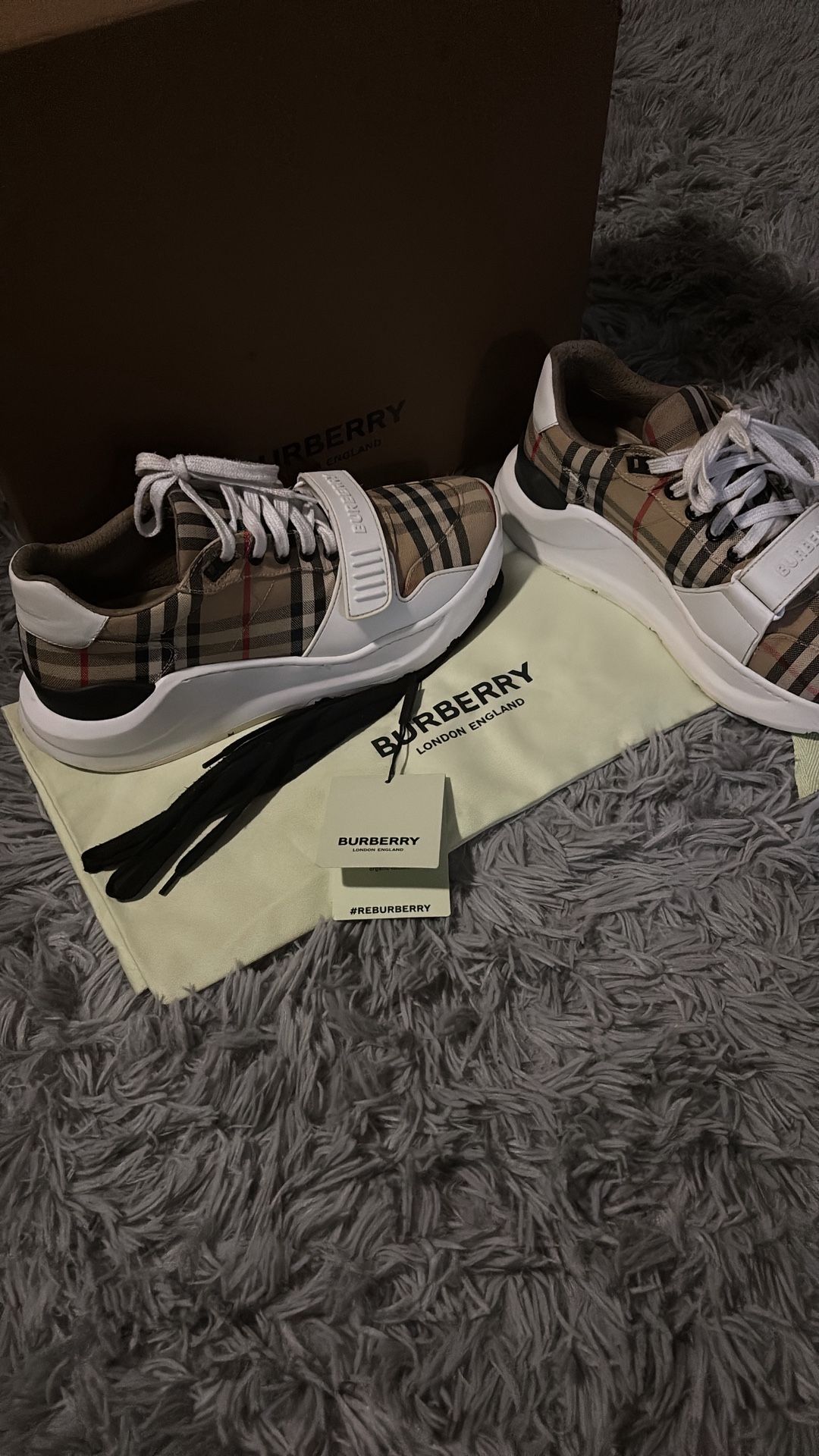 Burberry ramsey's