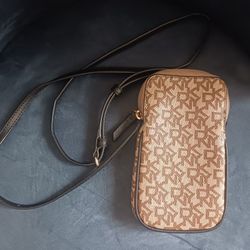 DKNY Delphine Crossbody Bag Purse