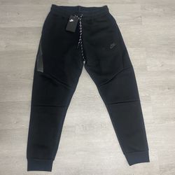 Nike Tech Sweats