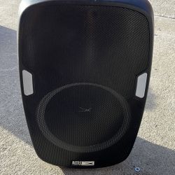 Everything is normal except for one hole, so it's being sold cheaply for only $20.