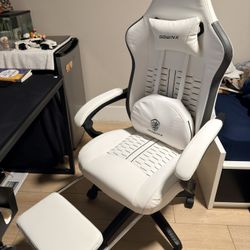 gaming chair