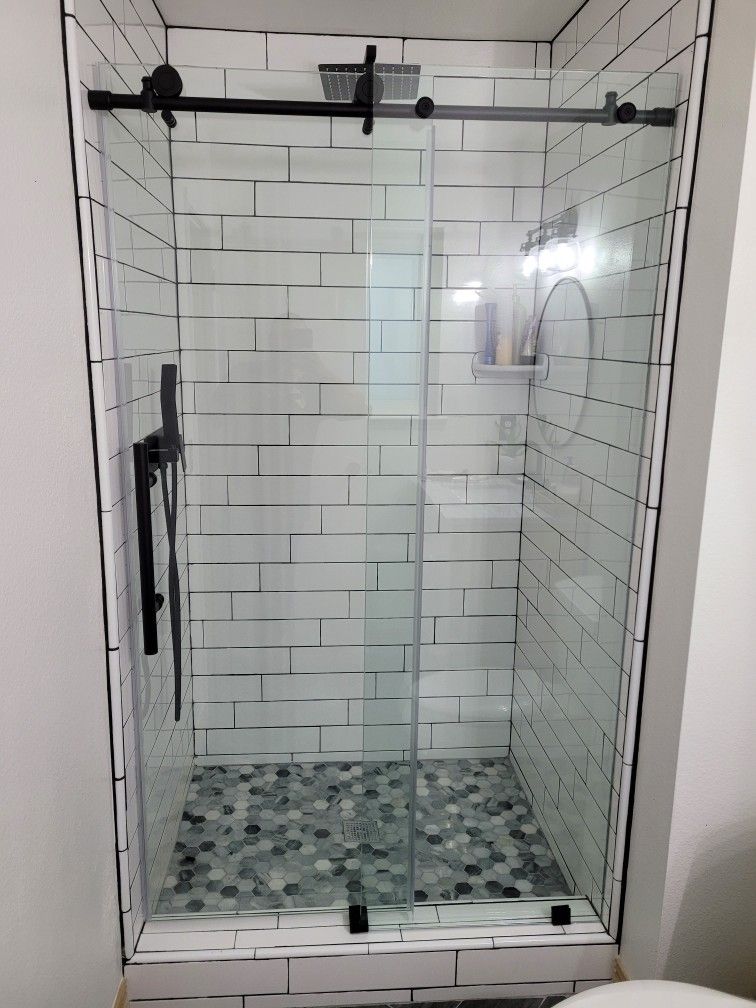 Windows, Patio Doors And Shower Doors for Sale in Visalia, CA OfferUp