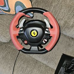 Thrustmaster Ferrari 458 Spider Racing Wheel - Cable - Xbox One, Xbox Series S, Xbox Series X - Black, Red

