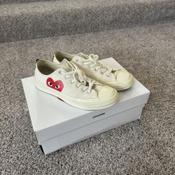 Comme des Garcons Converse (Size 7M/9W)