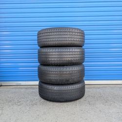 215/55/17 SET OF TIRES USED 