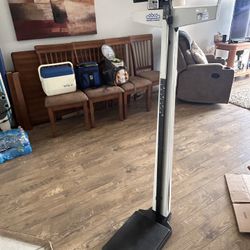 Doctor Office  Medical Beam Scale