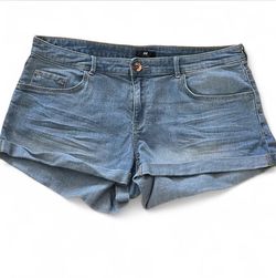 Women’s H&M Jean denim shorts