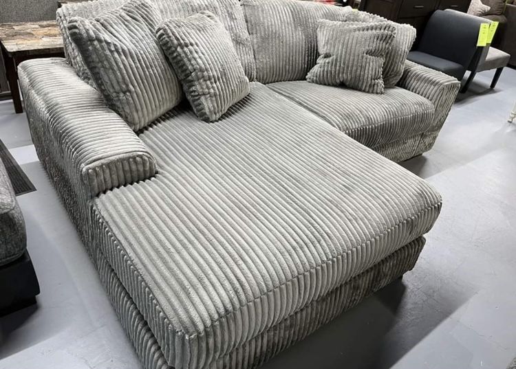 Fog 2-piece LAF Chaise Sectional