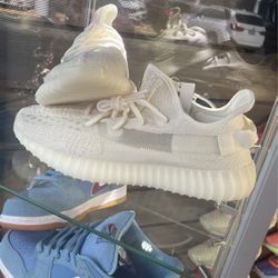Yeezy 350-V2 “Bone”