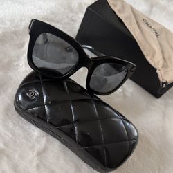 CHANEL Glossy Black Sunglasses