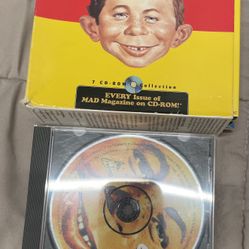 Totally Mad + Mad Bytes It - 8 CDRoms for Windows 95/98/NT 4.0