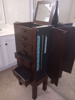 Jewelry Box