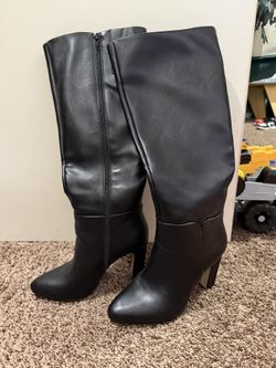 Black Boots Women’s