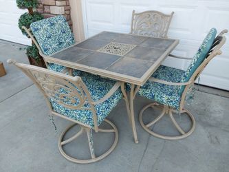 Patio Dining Set Table and 4 Chairs