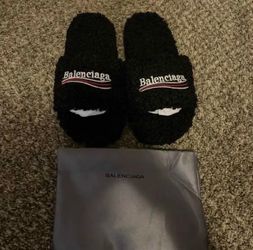 Balenciaga Slides