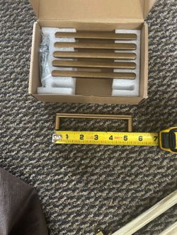 Cabinet pulls