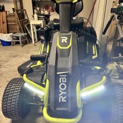 Ryobi RM480ex riding lawn mower. 