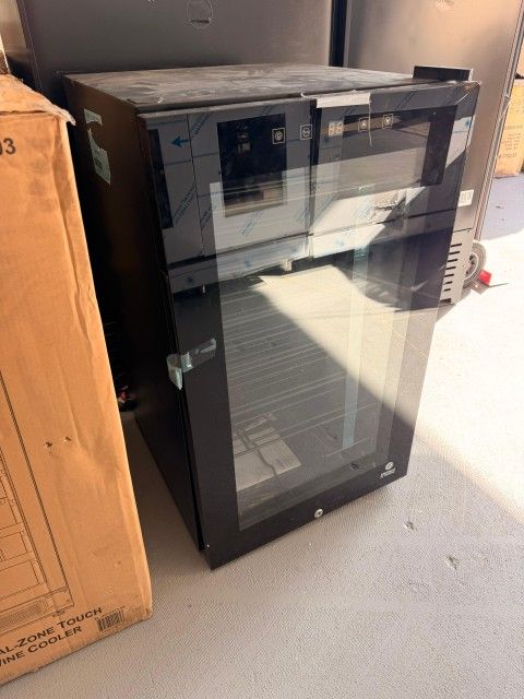 Vinotemp Wine Cooler 20"Inch Glass 