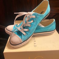 Converse Shoes Chucks Women’s Size 7