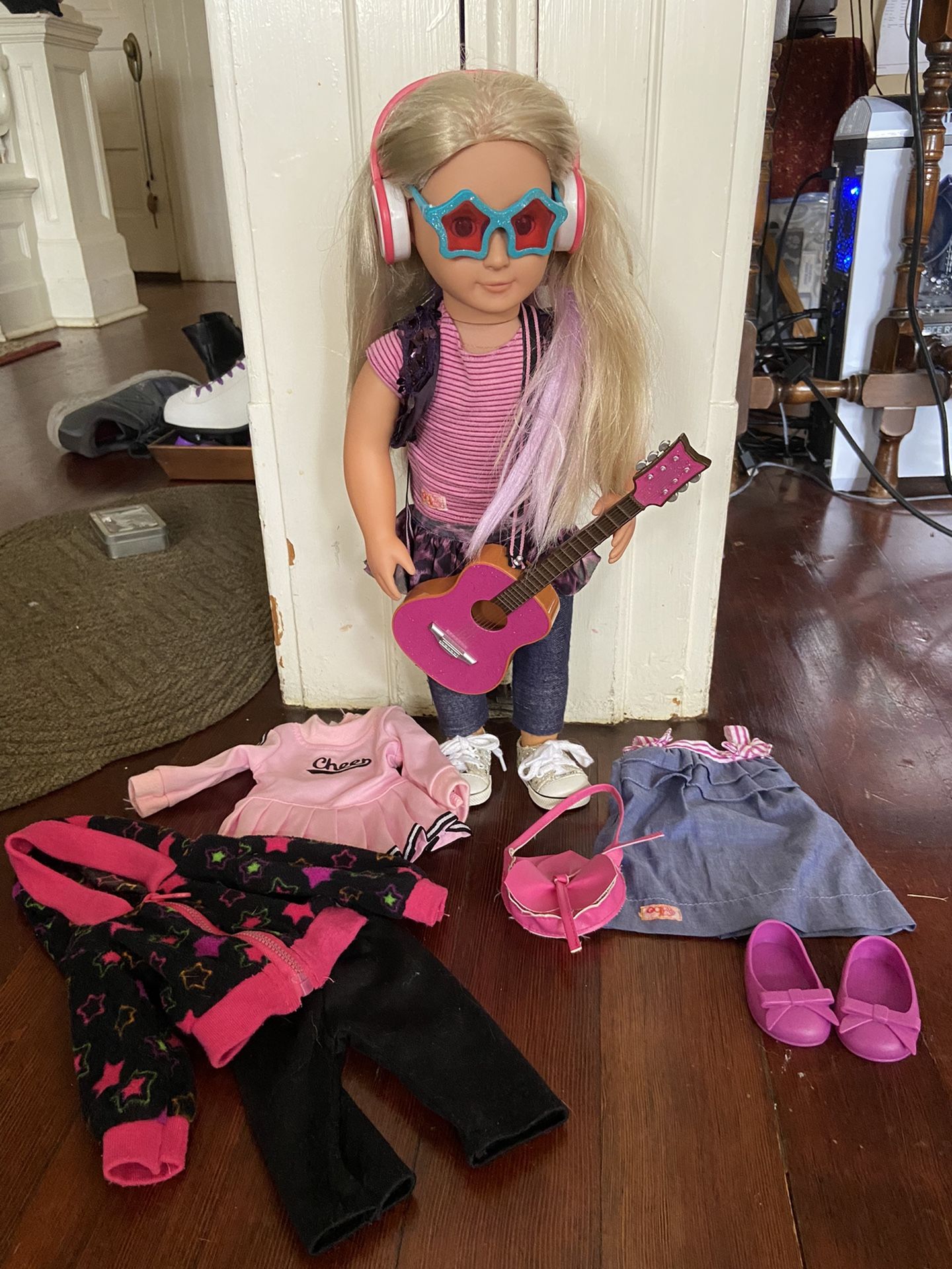 Layla (Our generation) American Girl Type Doll + Accessories!