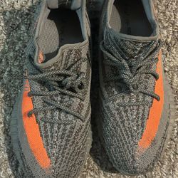 Yeezy Beluga 1.0 Size 12