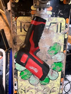 Milwaukee laser temperature gun