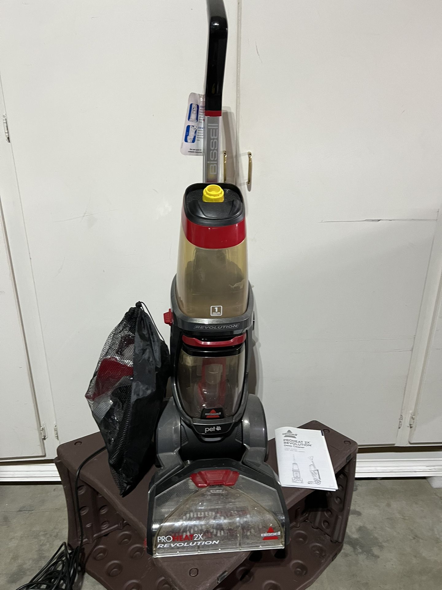 Bissell Pro Heat 2X Pet Carpet and Floor Cleaner