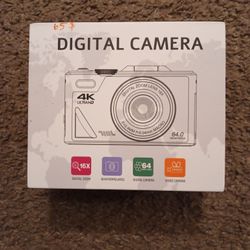 Digital Camera 