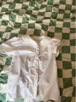Girls uniforms sizes 6-10