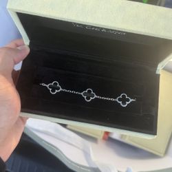 Van Cleef Braclet Silver/Black  