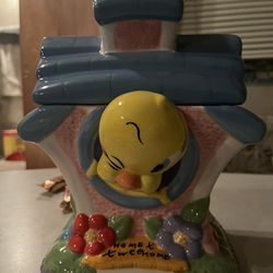 Tweety Bird Cookie Jar
