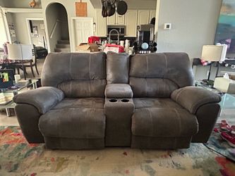 Sofa set, great condition, $700 obo