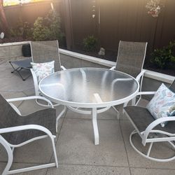 Patio Table & Chairs- 5pc
