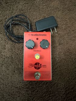 TC Electronic Blood Moon Phaser Guitar Pedal w/ Power Supply