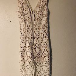 Beautiful Beige Lace Dress - Size S