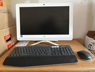 HP All-in-One Desktop Computer | Logitech Wireless Keyboard and Mouse Included | Moving Sale