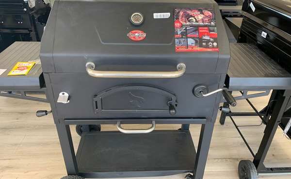 Brand New Char-Griller Charcoal Grill! 92 F