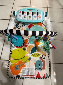 Fisher Price Kick & Play Piano