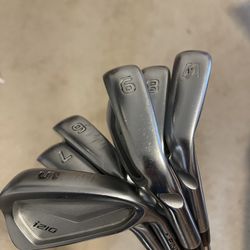 Ping i210 5-PW Iron Set