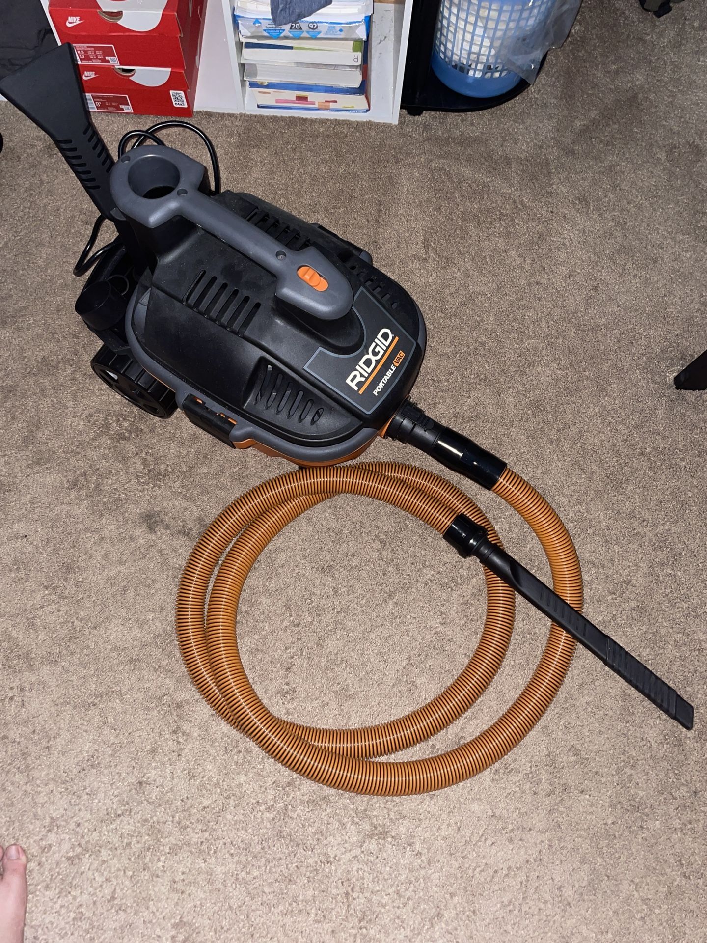Ridgid 4 gallon 5.0 Shop Vac