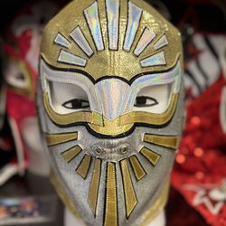 Mistico PRO Grade Lamé Lucha Mask- Gold/Silver