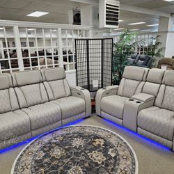 Boyington CaramelPower Reclining Sofa
And Loveseat Ashley Furniture